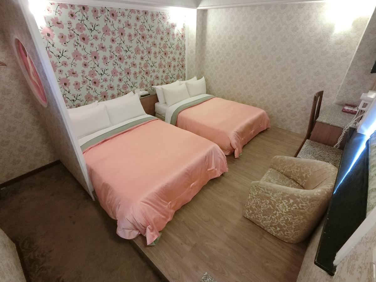 Nice Hotel Тайбей Екстер'єр фото